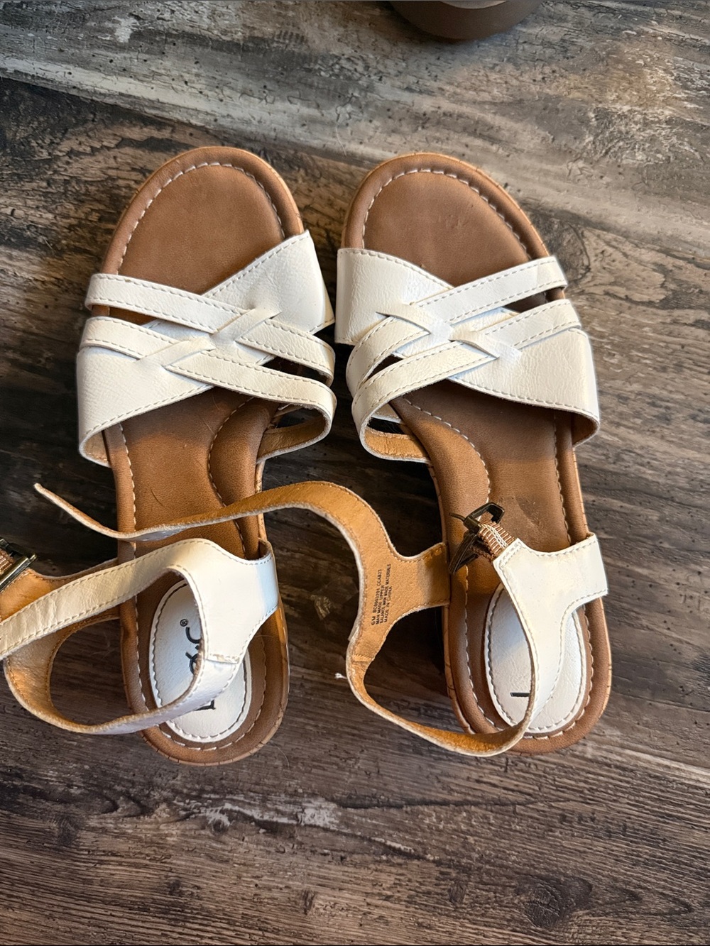 boc White Leather Crisscross Ankle Strap Sandals